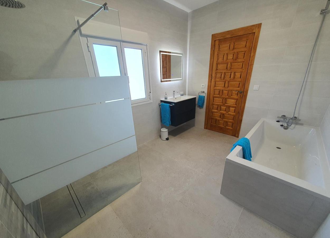 Bed and Breakfast Casa Nuestro Sueno Ория Экстерьер фото